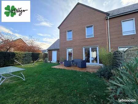 maison 6 pièces 102 m²