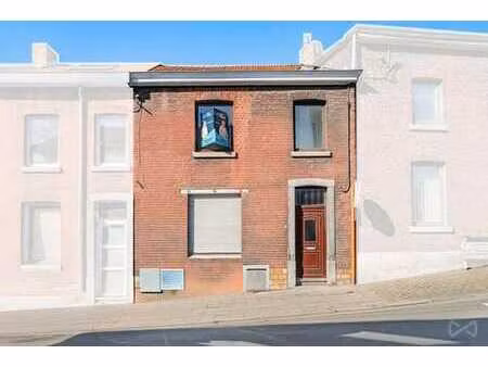 maison 2 chambres à rénover à montegnée