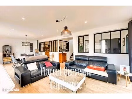 maison 6 pièces 180 m²