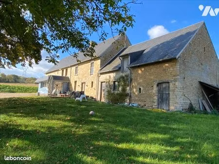 maison 8 pièces 223 m²