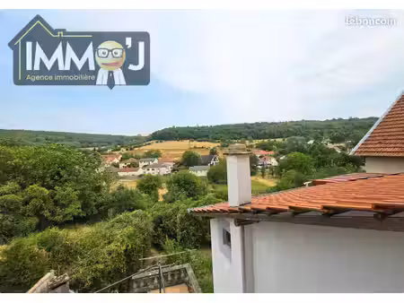 maison 6 pièces 101 m²
