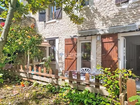 propriété 6 pièces 160 m²