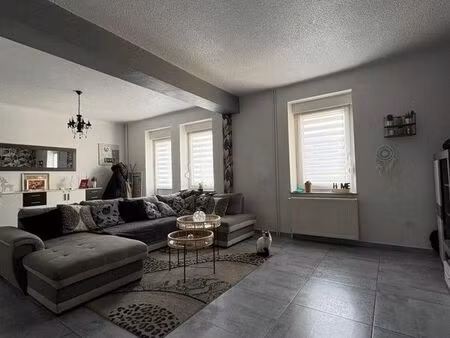 maison 6 pièces 211 m²