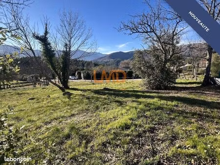 terrain 814 m² jaujac