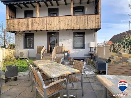 maison 7 pièces 158 m²