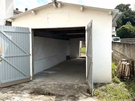 petite maison centre ville mauléon