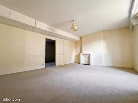 maison de ville 2 pièces 74 m²