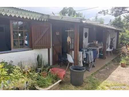 maison f5/6 de 115 m2 habitable / grand terrain de 450 m2