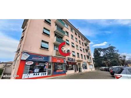 appartement 5 pièces 72 m²