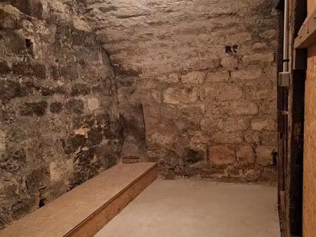 loue cave 8m² - paris 10ème