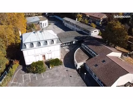 local 2500 m² saint die des vosges