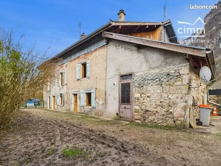 maison 5 pièces 140 m²