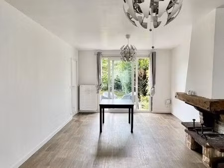 maison 5 pièces 99 m²