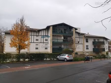 parking/box bassussarry