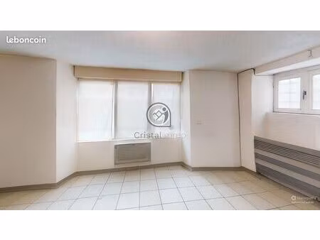 appartement 1 pièce 40 m²