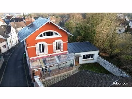 maison 6 pièces 111 m²