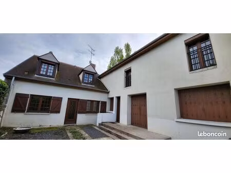 immeuble 6 pièces 133 m²