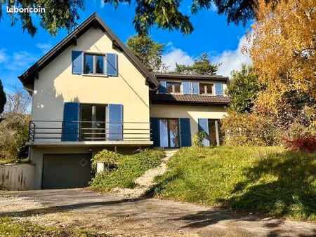 grande maison entièrement rénovée à leimbach