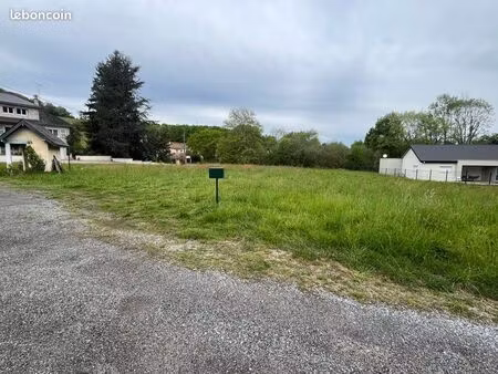 terrain constructible  artiguelouve   10 min de pau