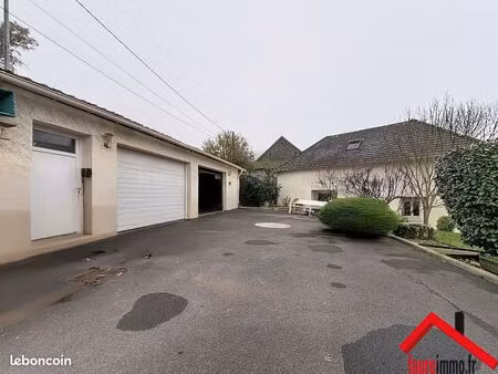 maison 5 pièces 144 m²