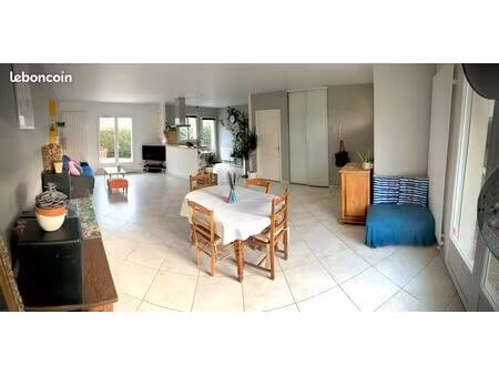 a vendre — maison avec studio indépendant et piscine — sans frais d’agence