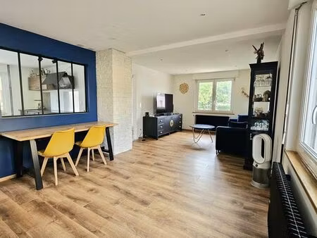 maison individuelle sur terrain de 14 75ares constructibles