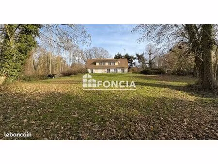 maison 7 pièces 190 m²