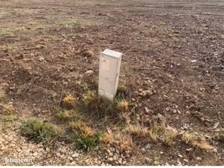 vends terrain viabilisé entièrement constructible de 1336 m2 ■endroit calme a 45 min de to