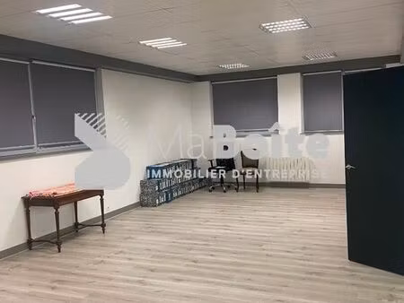 bureaux 50 m² balbigny