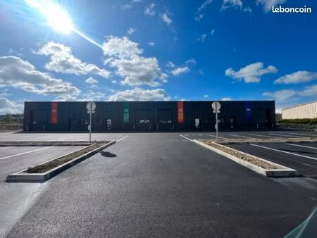 local commercial 1000 m² vire normandie