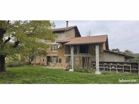 ferme 6 pièces 140 m²