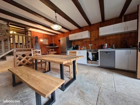 maison 6 pièces 164 m²