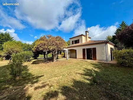 maison 6 pièces 141 m²