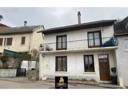 maison 4 pièces 94 m²