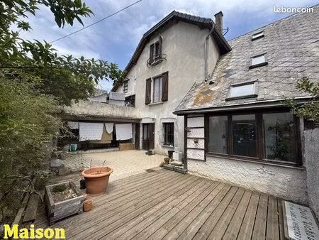 maison 141 m² saint-théoffrey
