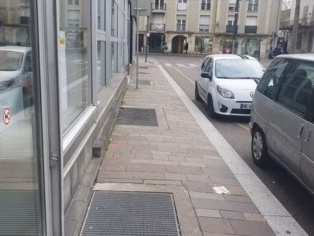 fond de commerce 70m2