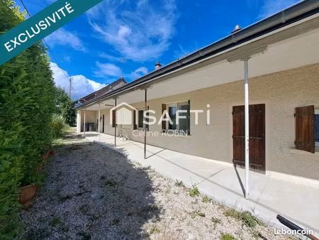 propriété 4 pièces 90 m²