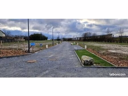 terrain 606 m² janzé