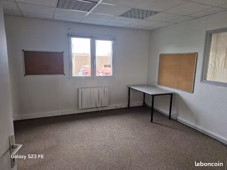 à louer – plateau de bureaux d’environ 145 m² – zac du 14 juillet  saint-laurent-blangy