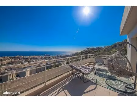 villa 4 pièces 217 m²