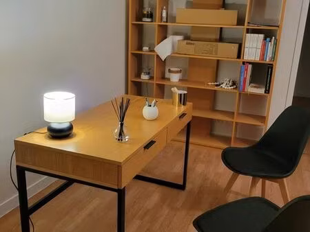 a louer cabinet de soins (centre ville)