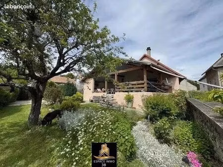 maison de village 4 pièces 112 m²