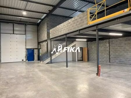 local d'activités à louer