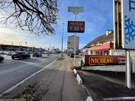 vente locaux professionnels 300 m² à chelles (77500)  86 818 €