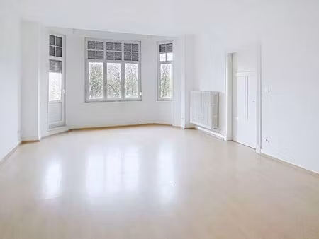 local commercial 183 m² thionville