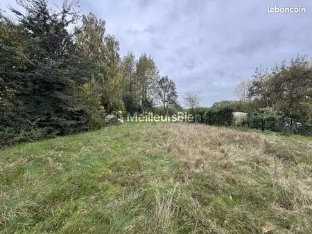 terrain 1 100 m² elesmes