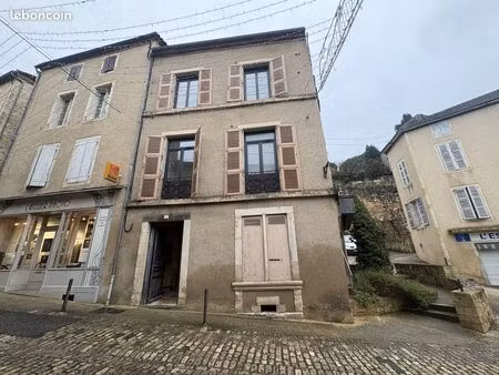 immeuble 211 m² puy-l'évêque