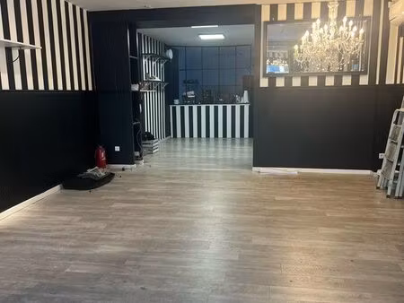 local commercial 100m2 / 900 hors charges / centre ville forbach  ville haute