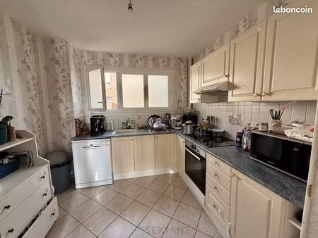 appartement 3 pièces 61 m²