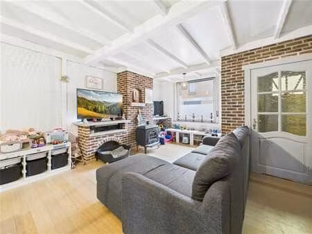 maison 3 chambres proche du centre ville de luingne